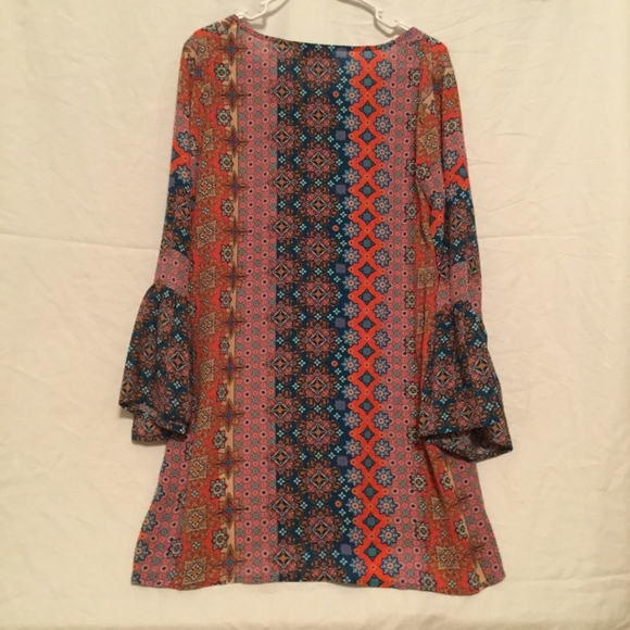 Anthropologie Tolani dress size M with bell sleeve - Picture 2 of 5